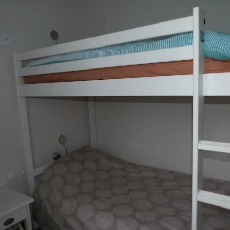 Apartman Familial Dans Un Chateau Avec Piscine Chauffee, Proche Plages Et Sites Du Golfe Du Morbihan